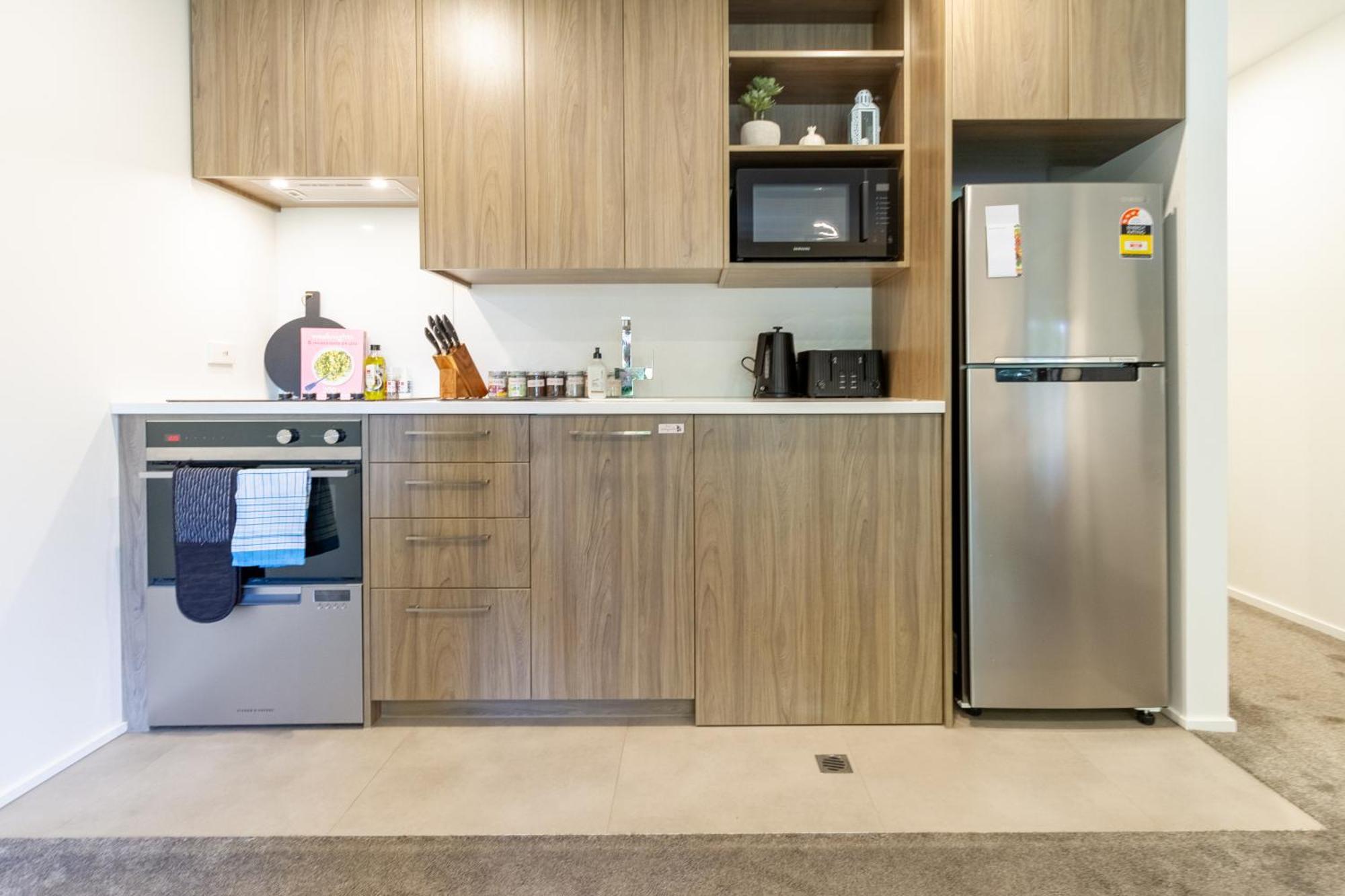 כרייסטצ'רץ' Cozy 1-Bed Apartment With Park Views, Sleeps 4 מראה חיצוני תמונה