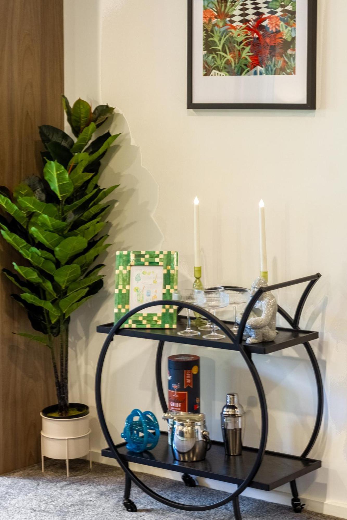 כרייסטצ'רץ' Cozy 1-Bed Apartment With Park Views, Sleeps 4 מראה חיצוני תמונה