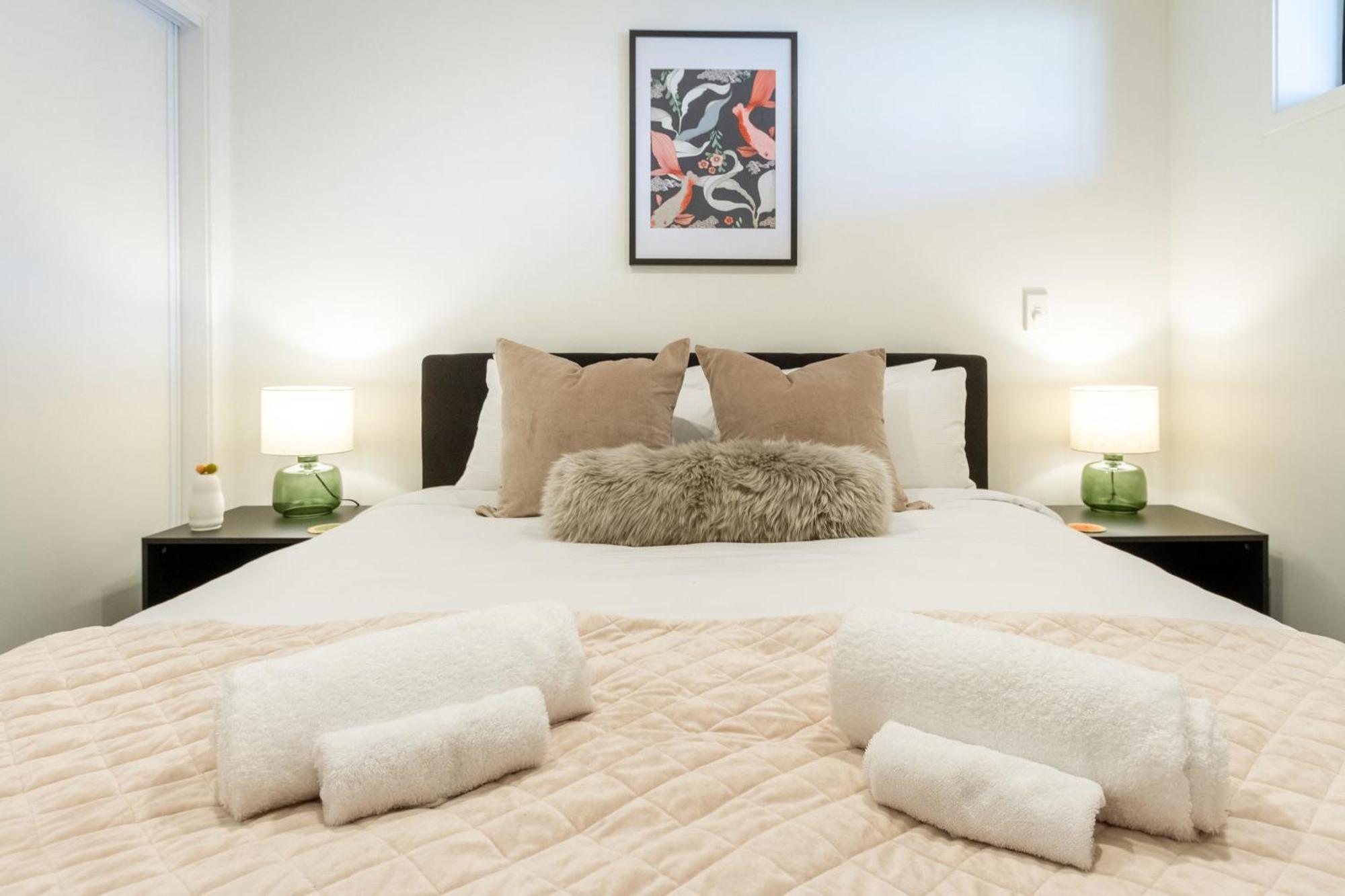 כרייסטצ'רץ' Cozy 1-Bed Apartment With Park Views, Sleeps 4 מראה חיצוני תמונה