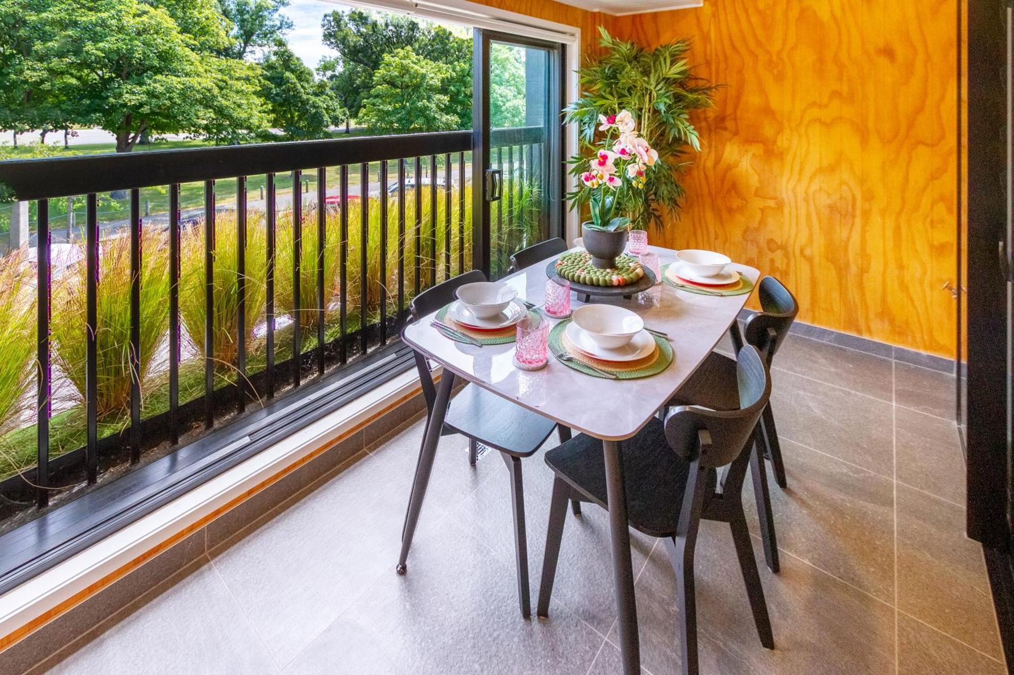 כרייסטצ'רץ' Cozy 1-Bed Apartment With Park Views, Sleeps 4 מראה חיצוני תמונה